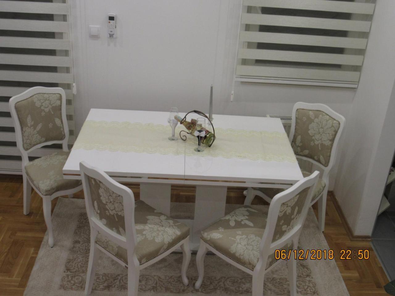 Apartman Tea 2 바냐루카 외부 사진